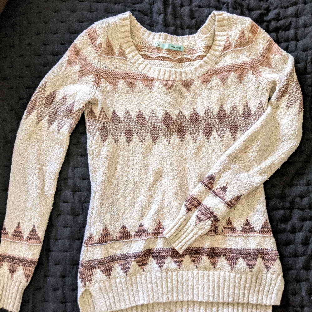 White Stripe Sweater